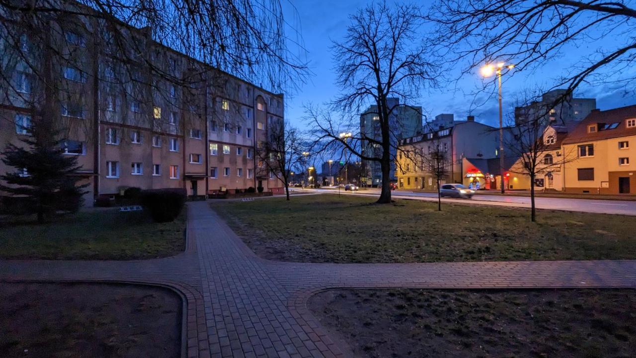 4 Pokoje, Oddzielne Biuro Do Pracy, Kominek, Klimatyzacja, Idealne Dla Rodzin Z Dziecmi, Przy Parku Na Wyspie Piła Exteriér fotografie